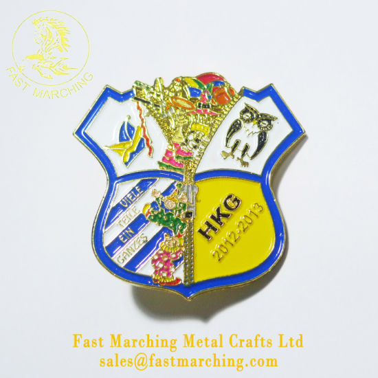 Custom Wholesale Promotional Button Name Magnet Enamel Pin Eagle Badge