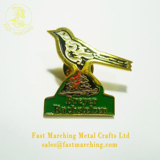 Custom Good Quality 3D Magnetic Button Badge Airplane Lapel Pin