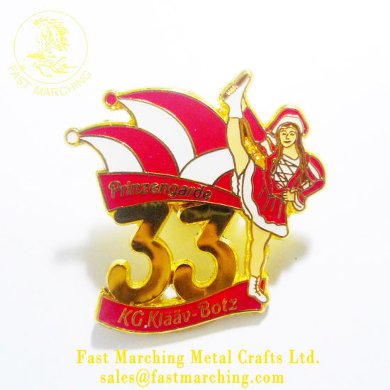 Customised Factory Price Cartoon Eagle Lapel Pin Nurse Badge Emblems